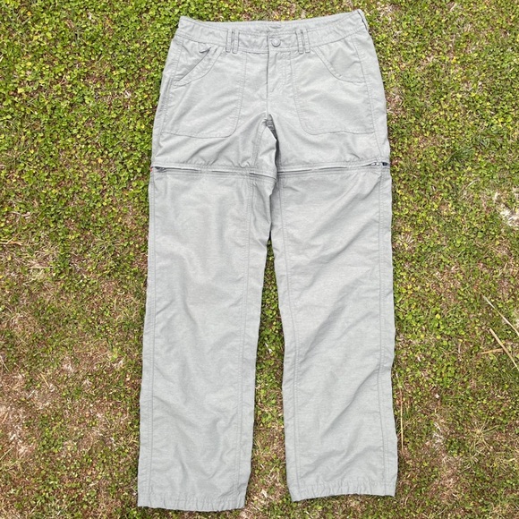 The North Face Convertible Pants Zip Off Shorts 8 - Picture 6 of 6